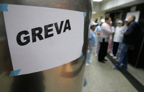 Sindicalistii din administratia publica locala sunt in greva