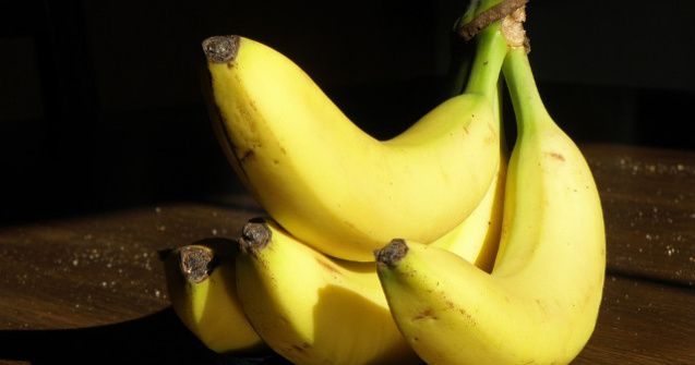 Motivul pentru care bananele au forma curbata