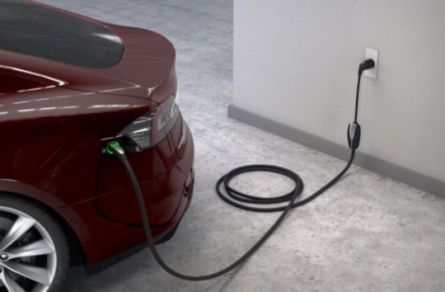 O firma britanica face realimentarea masinilor electrice mai scumpa decat utilizarea motorinei