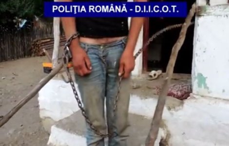 Arges: 38 de suspecti din Berevoesti acuzati ca tineau ca sclavi oameni pe care ii puneau la munca fortata au fost retinuti