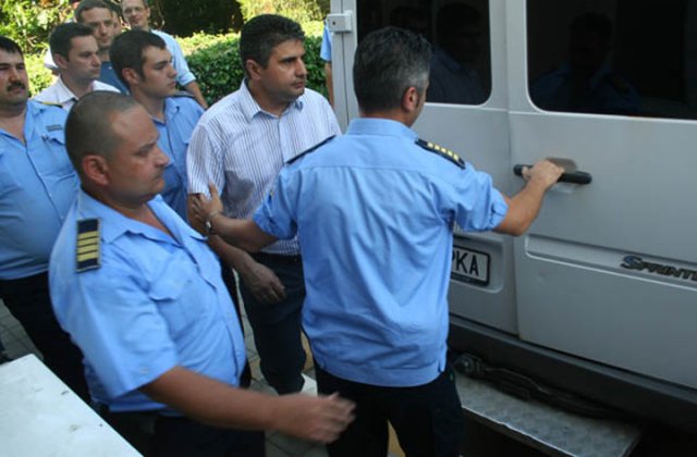 Primarul din Jilava, proaspat reales, condamnat definitiv la 5 ani si 10 luni de inchisoare. Edilul isi va pierde mandatul