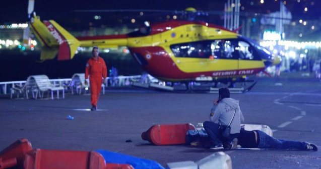 Lazar Comanescu: Doi romani au fost raniti in atacul de la Nisa