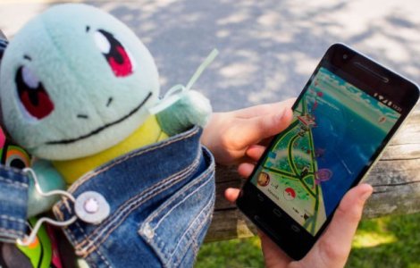 Doi utilizatori ai jocului â€ťPokemon Goâ€ť au cazut de pe o stanca, in California