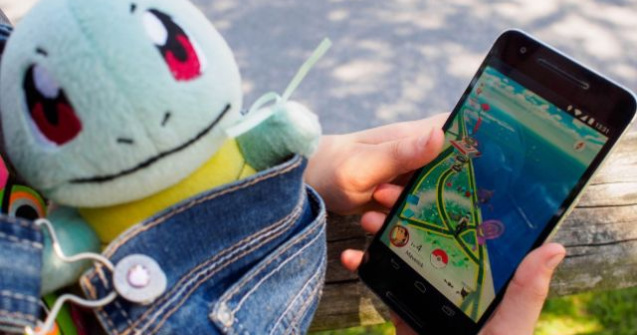 Doi utilizatori ai jocului â€ťPokemon Goâ€ť au cazut de pe o stanca, in California