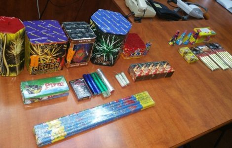 Vaslui: Dosar penal pentru doua adolescente