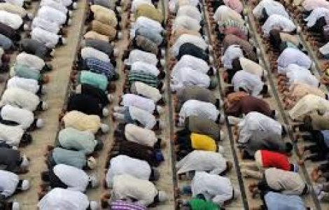 Liderii lumii musulmane condamna atacul de la Nisa