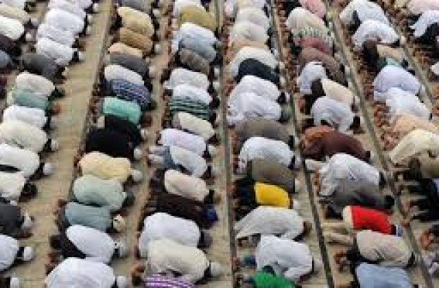 Liderii lumii musulmane condamna atacul de la Nisa