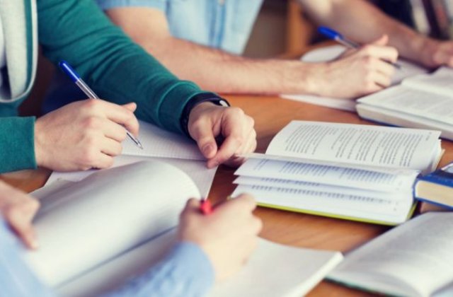 Rezultatele la Bacalaureat, dupa contestatii, au fost afisate