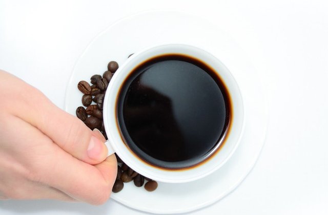 Studiu: Cofeina nu mai are efect dupa 3 nopti reduse de somn