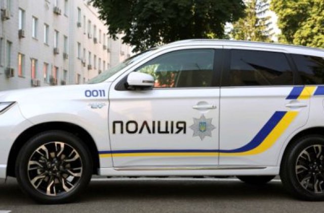 Politia din Ucraina devine eco: Flota de 651 masini Mitsubishi Outlander PHEV