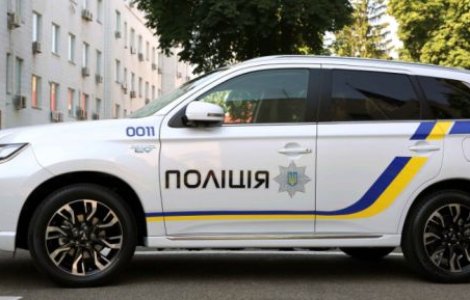 Politia din Ucraina devine eco: Flota de 651 masini Mitsubishi Outlander PHEV