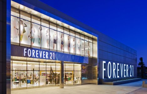 Gigantul american pe piata fashion, Forever 21, vine in Romania