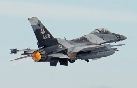 Mister: Avioane de lupta F-16 au fixat tinta pe avionul lui Erdogan