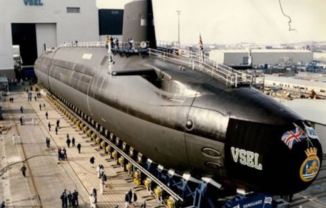 Marea Britanie: Innoirea arsenalului nuclear a fost aprobata
