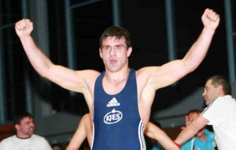 Ionut Panait este romanul care merge la Olimpiada direct de pe santier