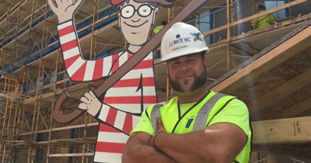 Ce a facut un muncitor pentru a inveseli copiii dintr-un spital