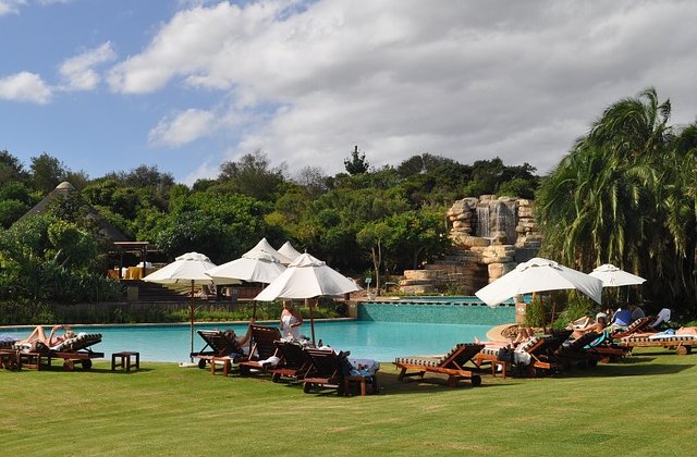 Atentie, hackerii va pot strica vacanta!