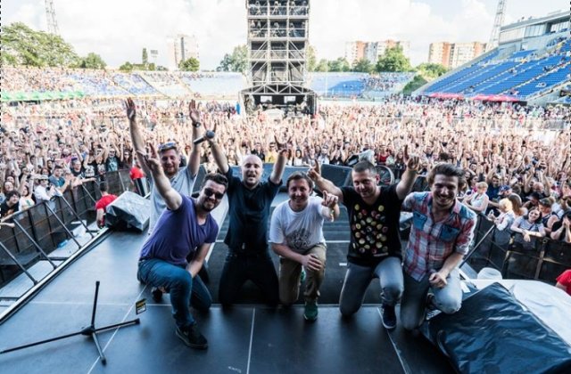 Grimus si Alexandra Ungureanu lanseaza Culoare!