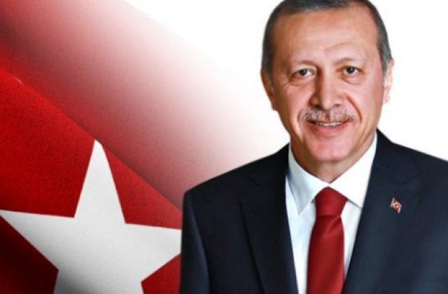 Peste 10.400 de persoane au fost retinute in urma tentativei de puci, a anuntat Erdogan