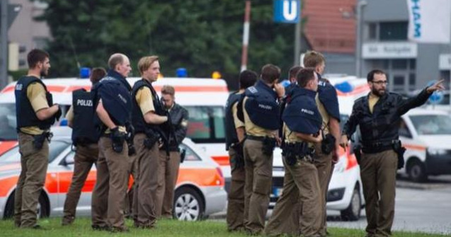  Update   Video  Atac armat la Munchen. Agresorul s-a sinucis, dupa ce a curmat viata a zece persoane
