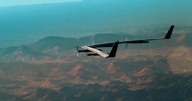 Facebook a testat cu succes o drona pentru Internet alimentata cu energie solara