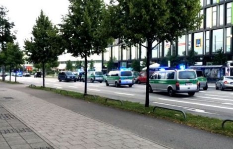 Munchen: Politia il interogheaza pe tatal atacatorului