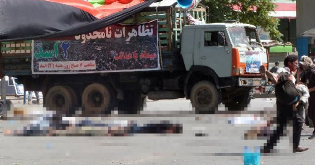 Dublu atentat sangeros la Kabul. Cel putin 61 de morti si 207 de raniti