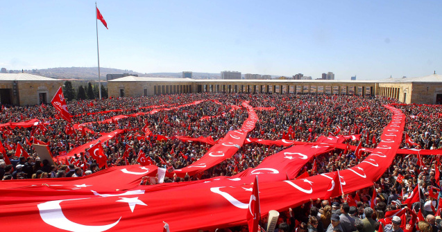 VIDEO. Zeci de mii de turci, in strada la o manifestatie