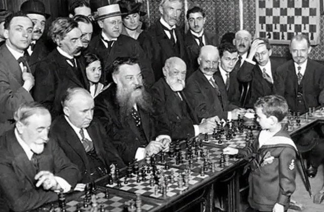 Calatorie in trecut! Top 10+3 fotografii istorice care te vor intriga