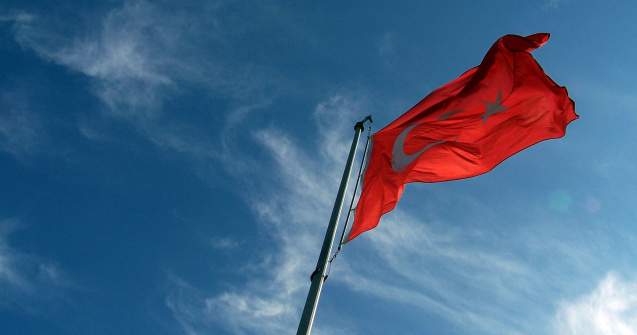 Guvernul turc va elabora o noua Constitutie