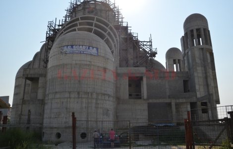 Milioane de lei din bani publici pentru o catedrala