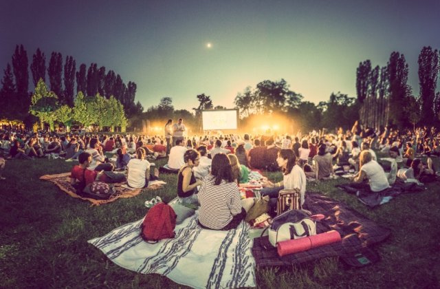 In weekend e Marele Picnic cinematografic la Gradina Botanica Bucuresti