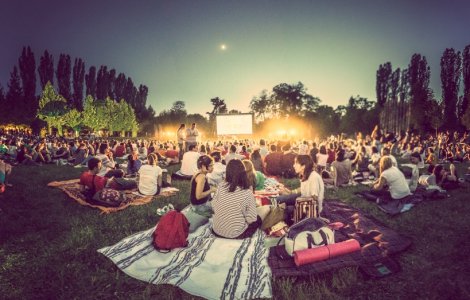 In weekend e Marele Picnic cinematografic la Gradina Botanica Bucuresti