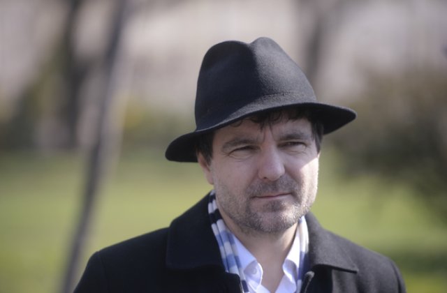 Nicusor Dan incepe lupta pentru parlamentare