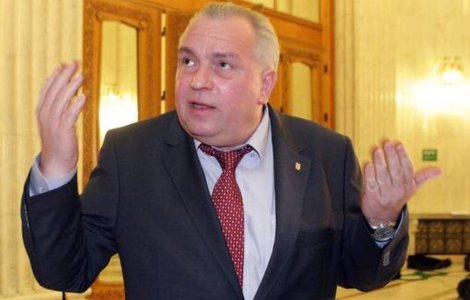 15 ani de inchisoare pentru Nicusor Constantinescu