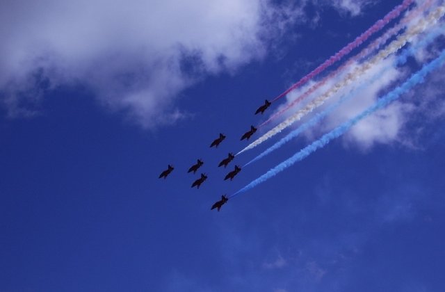 BIAS 2016, cel mai mare show aviatic din Romania: 100 de aeronave si peste 250 de piloti si parasutisti