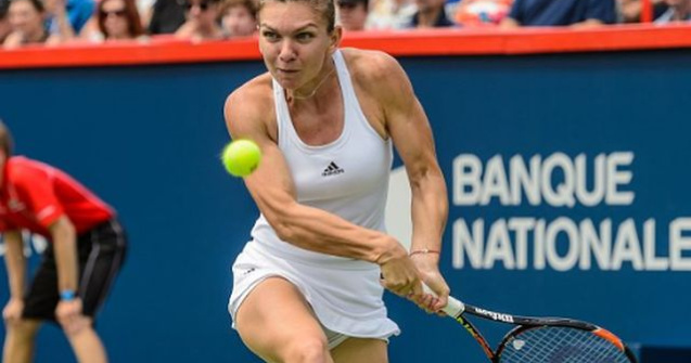 O semifinala cat o finala! Halep o invinge pe Kerber in trei seturi si joaca in ultimul act la Montreal
