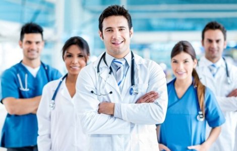 Noutati in sistemul sanitar din 1 august: Salarii mai mari, garzi platite suplimentar si mai multe analize gratuite