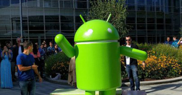 LG V20 va fi primul telefon cu "nuga"