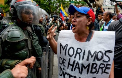 Venezuela: Unda verde pentru referendumul anti-Maduro