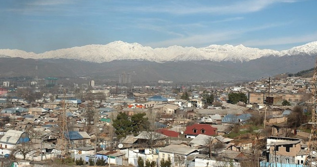 Tadjikistan ii va amenda pe jurnalisti pentru cuvinte complicate