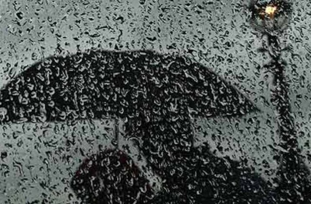 Vin ploile in toata tara