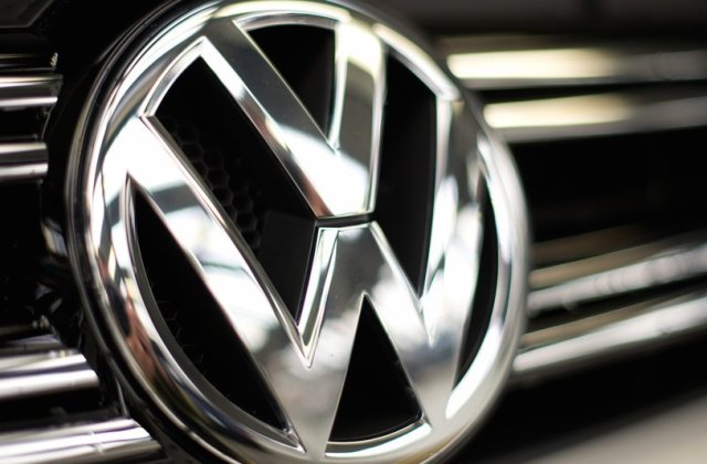Coreea de Sud suspenda vanzarea a 80 de modele Volkswagen, Audi si Bentley