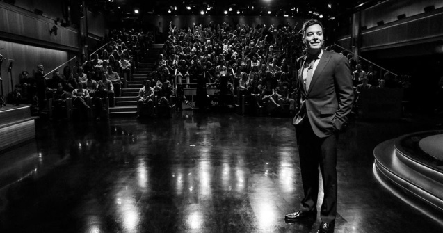 Jimmy Fallon va prezenta editia din 2017 a galei de decernare a Globurilor de Aur