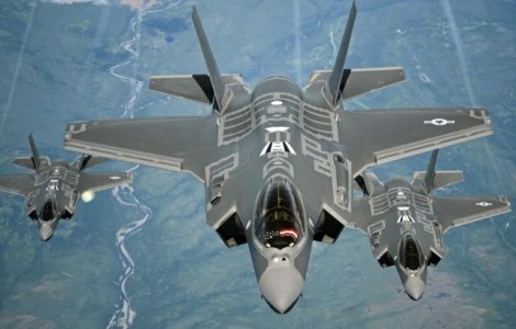 Avionul de vanatoare "invizibil" F-35A, gata de lupta