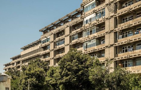 Peste 100 de spitale de stat si peste 30 de spitale private functioneaza fara unitati de transfuzie autorizate