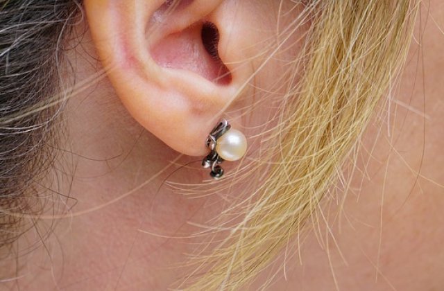 Studiu: O proteina extrasa din anemone-de-mare, o posibila solutie pentru persoanele cu deficiente auditive