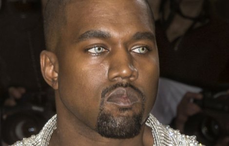 Kanye West, ironizat pe Facebook de brandul de mobila Ikea