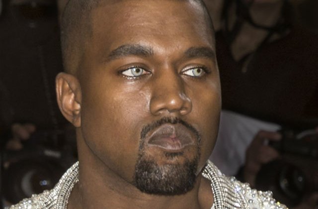 [FOTO] Kanye West, ironizat pe Facebook de brandul de mobila Ikea