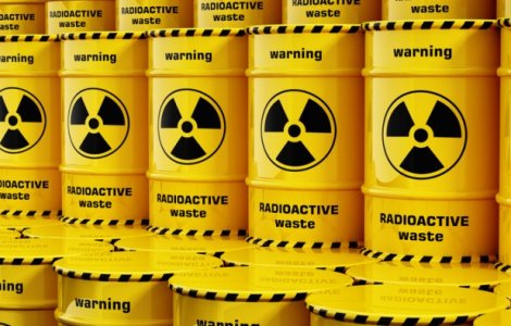 Deseuri radioactive din timpul Razboiului Rece, depozitate in Groenlanda, ar putea fi eliberate de incalzirea globala